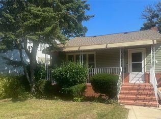 14541 231st St, Springfield Gardens, NY 11413