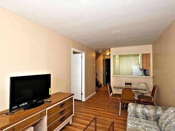2nd image of 40 Cambridge Ave #103