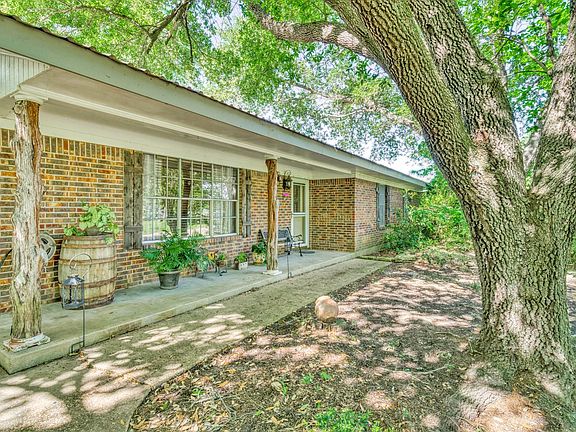 5th image of 309 Heath Ave