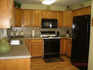 3rd image of 4401 W Robinwood Dr