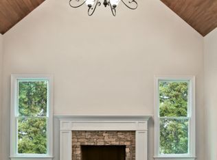 4945 Leisure Dr, Dunwoody, GA 30338