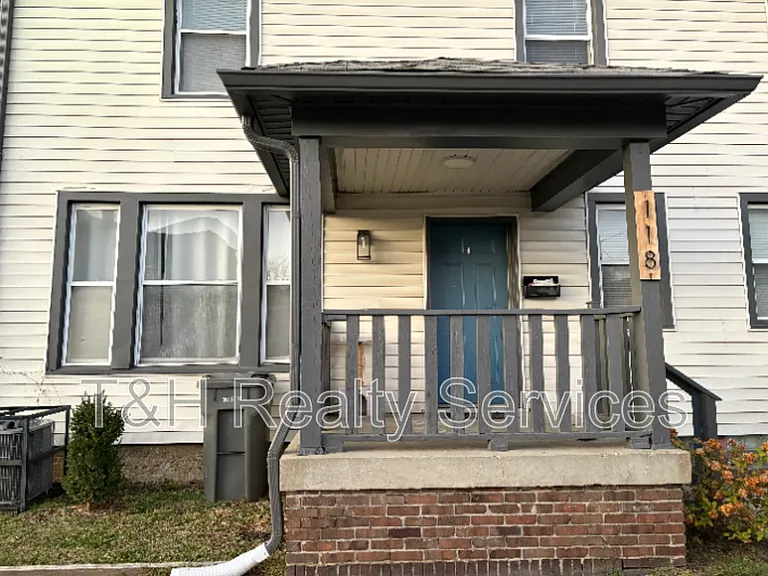 118 W 23rd St — Photo 21