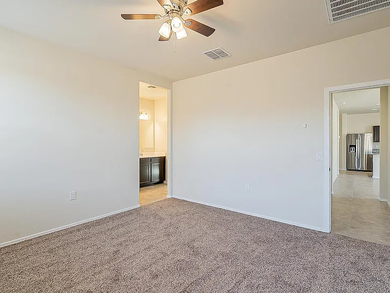 30738 W Columbus Ave — Photo 20