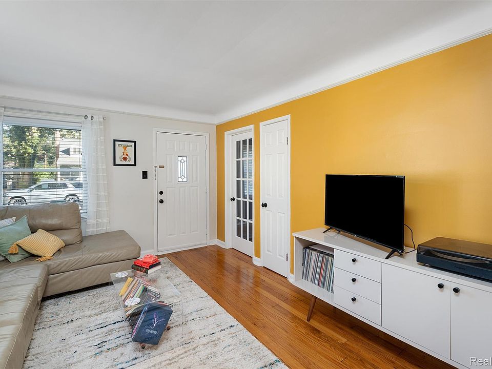 1705 West Blvd, photo 9