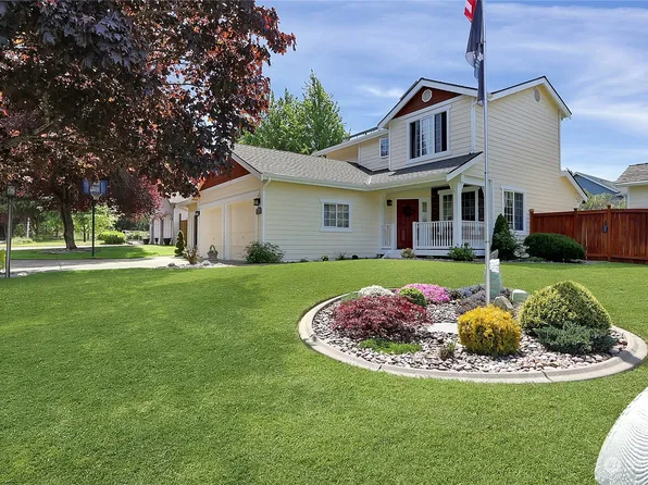 24406 48th Avenue Ct E, Graham, WA 98338