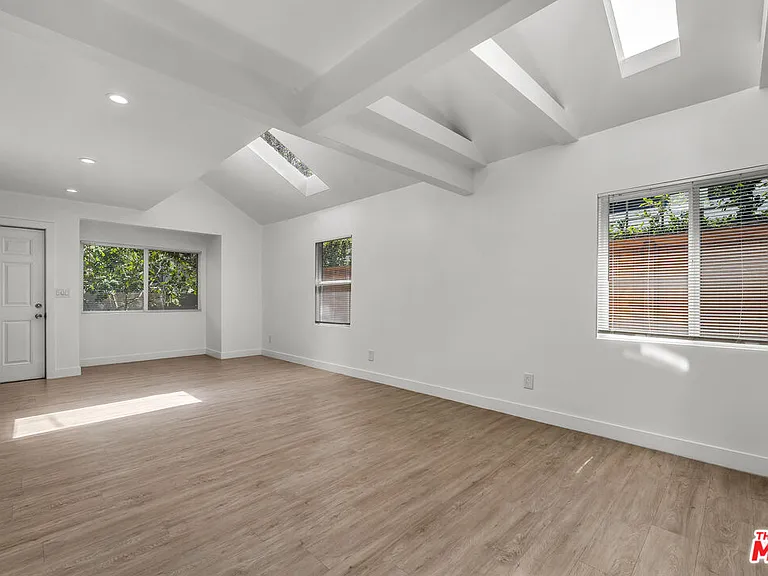 825 San Miguel Ave — Photo 4