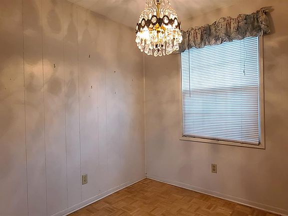 4th image of 2329 E Vassar Ave