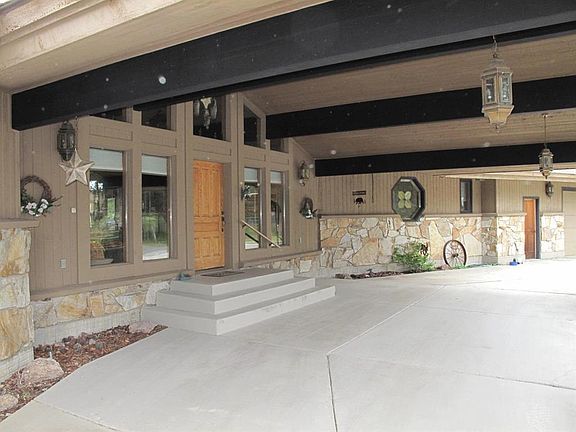 3rd image of 150 Adventure Ln