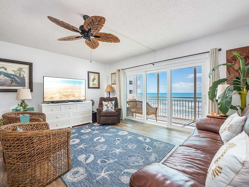 205 Jimmy Buffett Memorial Hwy S #4-ID1343756P