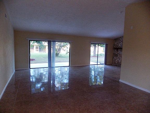 5th image of 802 NW Bayshore Boulevard
