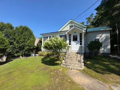 53 Pontiac St, Saranac Lake, NY, 12983
