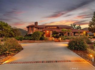 1300 Hidden Springs Dr, Corona, CA 92881