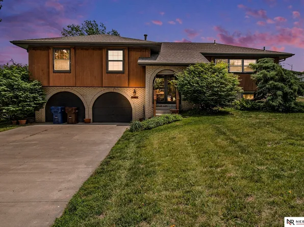 15113 Eureux Cir, Bellevue, NE 68123