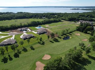 N884 Eagle Ridge Dr, Fort Atkinson, WI 53538