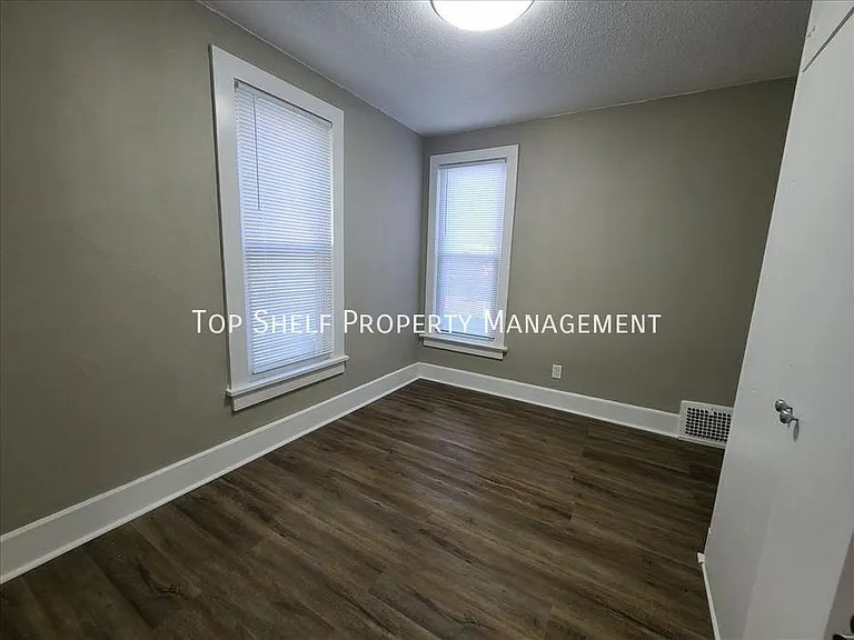 1314 Harrison Ave #1 — Photo 6