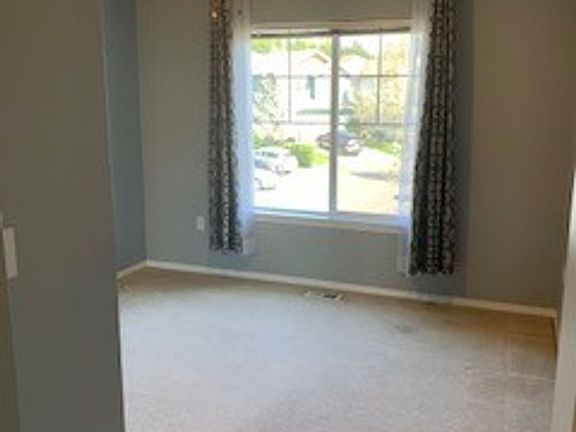 5th image of 28393 33rd Ln S