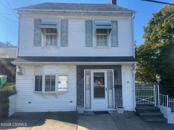 38 S Sherman St, Coal Township, PA 17866