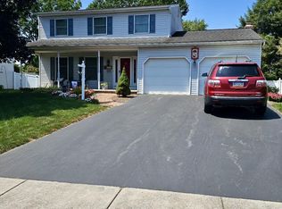 2410 Rye Cir, Mechanicsburg, PA 17055