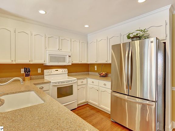 5th image of 87 Tilbury Way