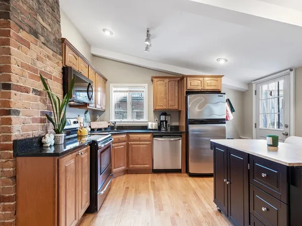 8 Allston St APT 3, Charlestown, MA 02129