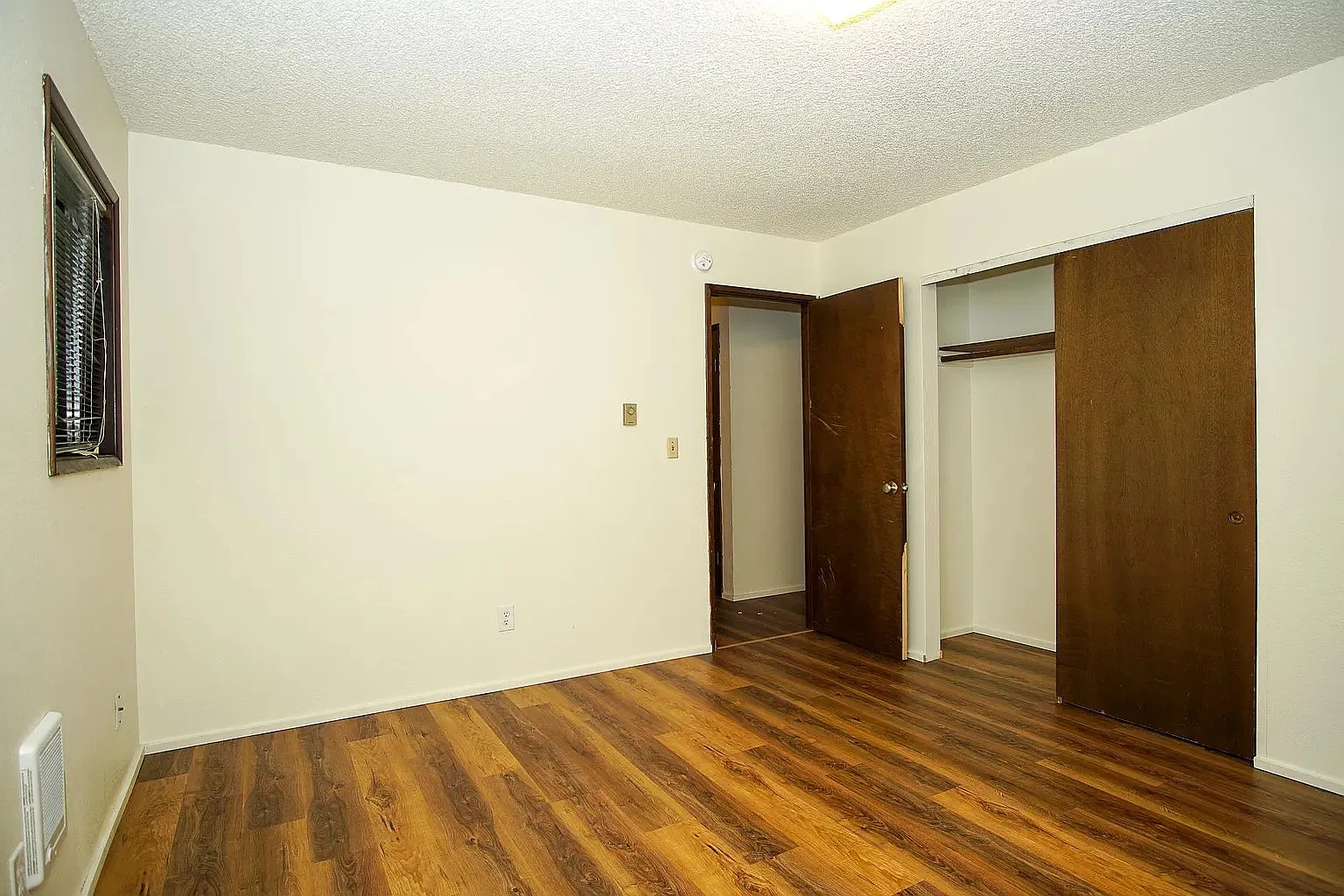 2513 N Rosa Parks Way - 2 — Photo 3