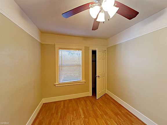 5th image of 828 Richardson St