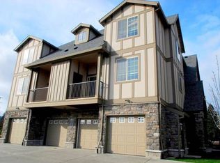 7889 NE Rockne Way, Hillsboro, OR 97006