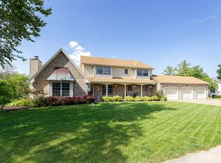 4770 Silver Spur Rd, Bettendorf, IA 52722