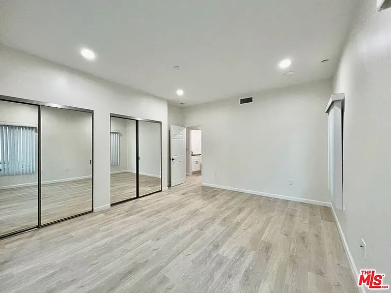 1409 N Hobart Blvd #101 — Photo 11