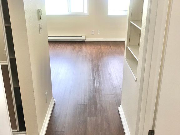 3rd image of 224 Harvard Ave E APT 306