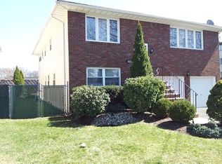 1121 Karen Ter, Linden, NJ 07036
