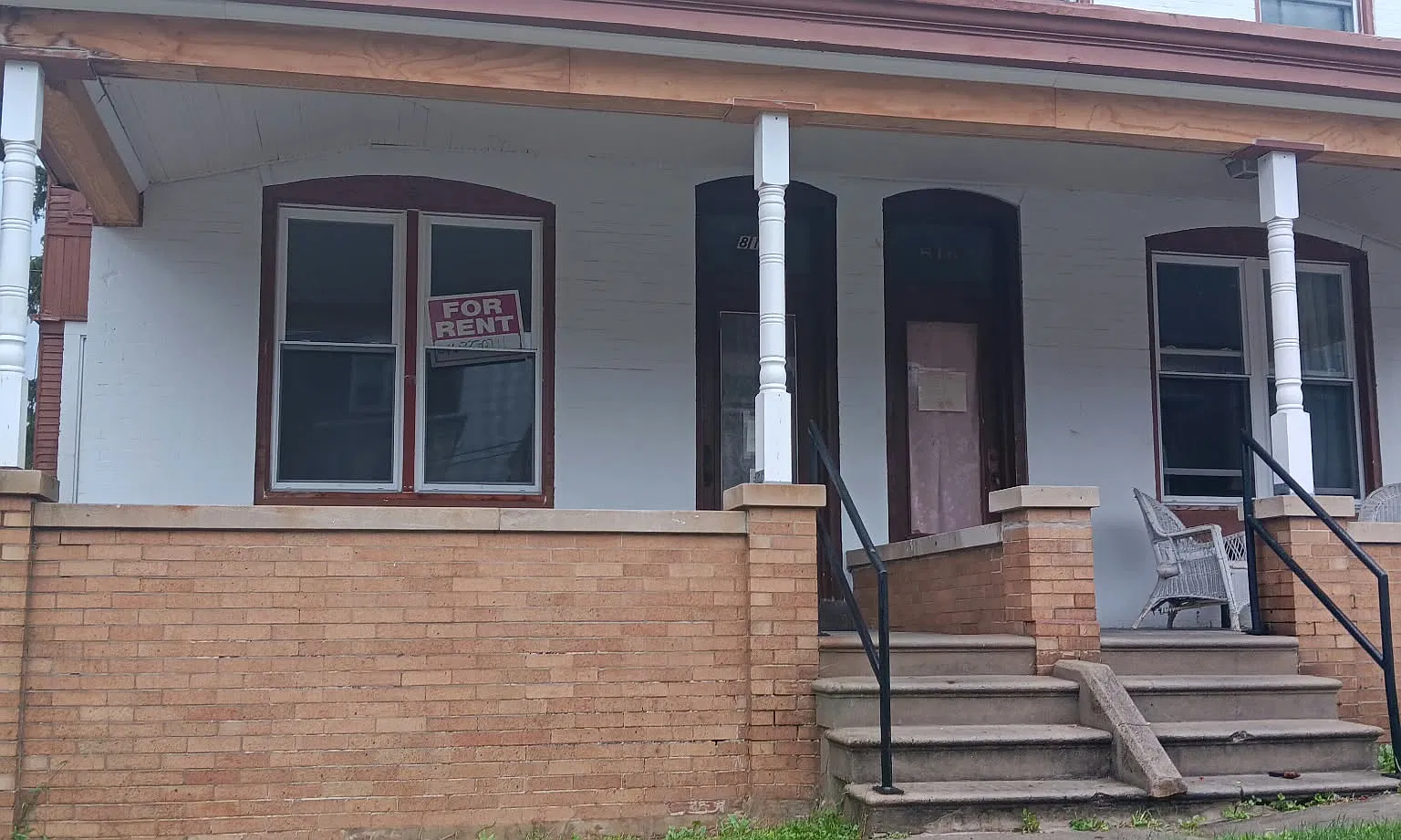 2 bed, 2122 sqft, $1,200 — Photo 1