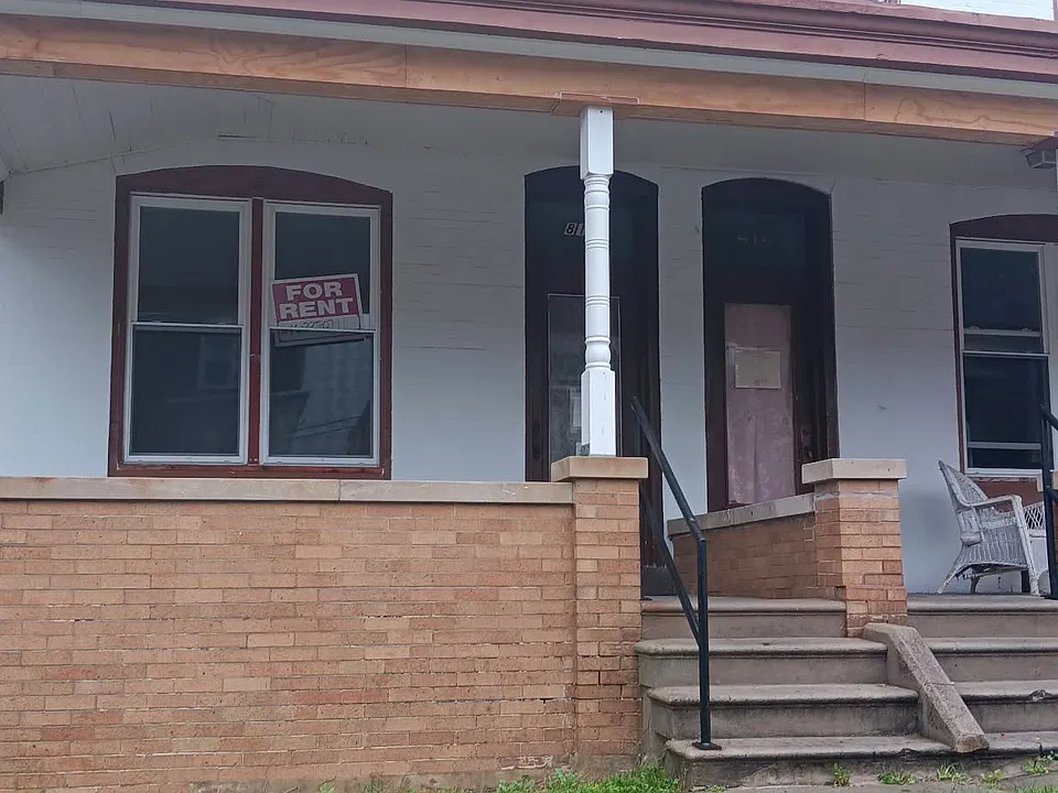 814 N Front St #1