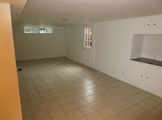 4 Juniper St #B, New Castle, DE 19720