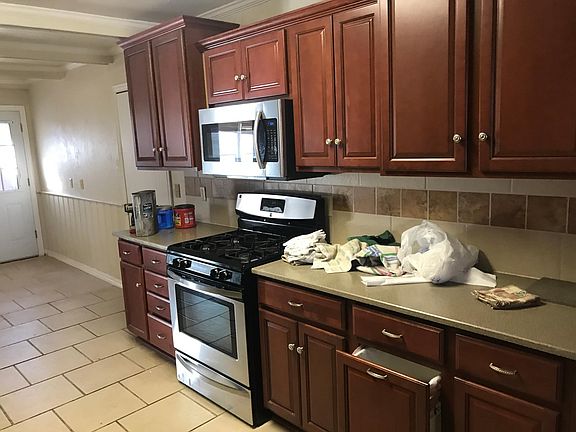 5th image of 117 N Rosemont St