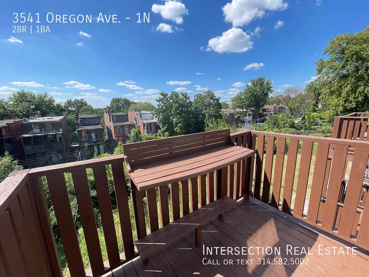 Beautifully Renovated 2Bed/1Bath with Lots of Updates — Photo 2