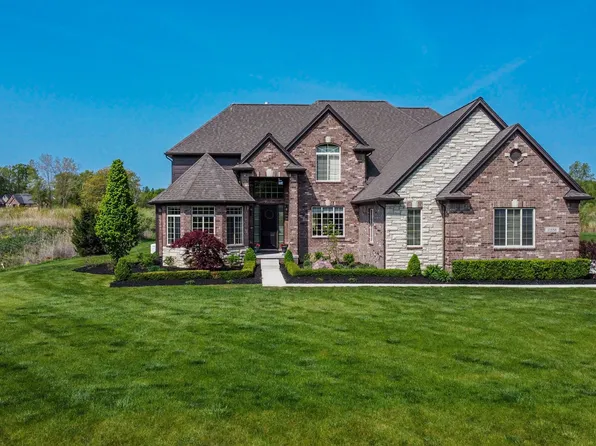 11558 Erins Way, Romeo, MI 48065