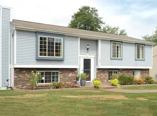 104 Walden Way, Imperial, PA 15126