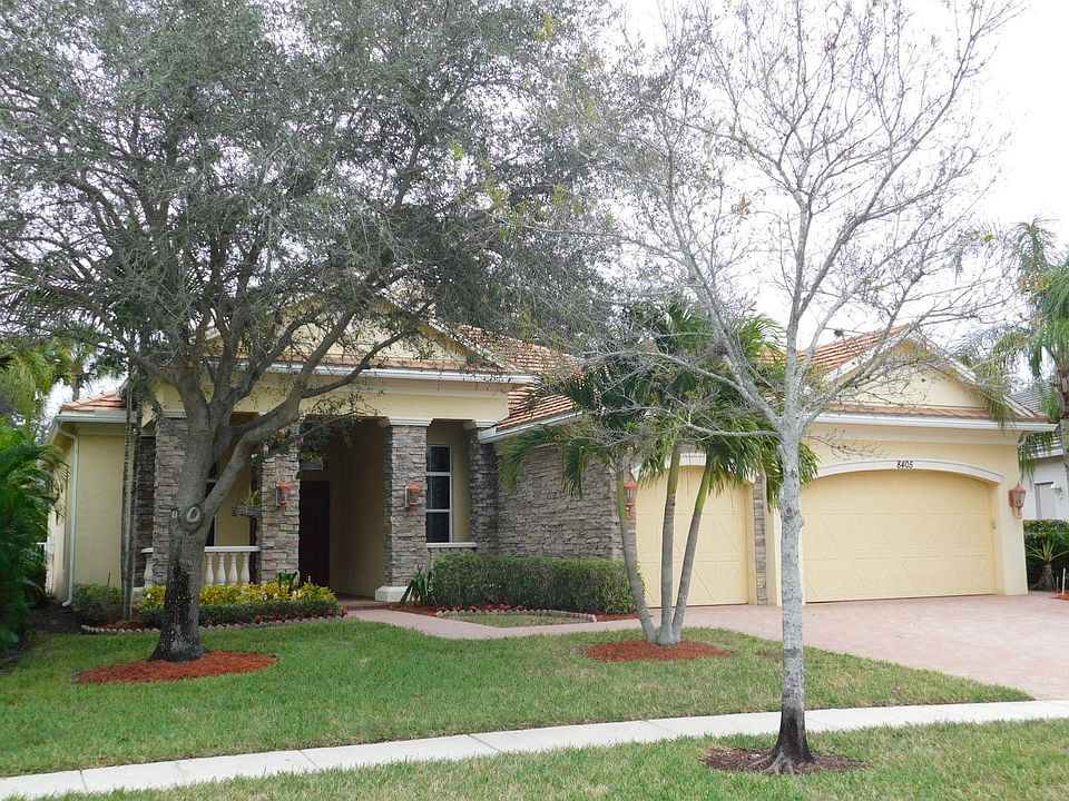 1st image of 8405 Butler Greenwood Dr