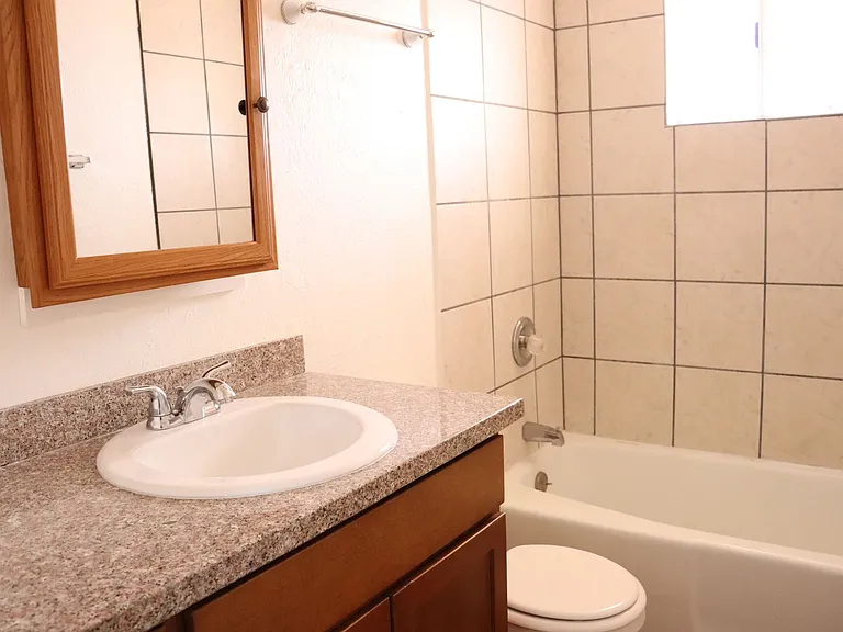 1052 S Chaparral Cir — Photo 9