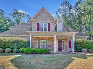 190 Sunderland Cir, Fayetteville, GA 30215