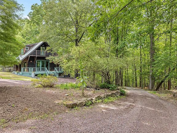 3rd image of 3355 Peavine Hollow Rd