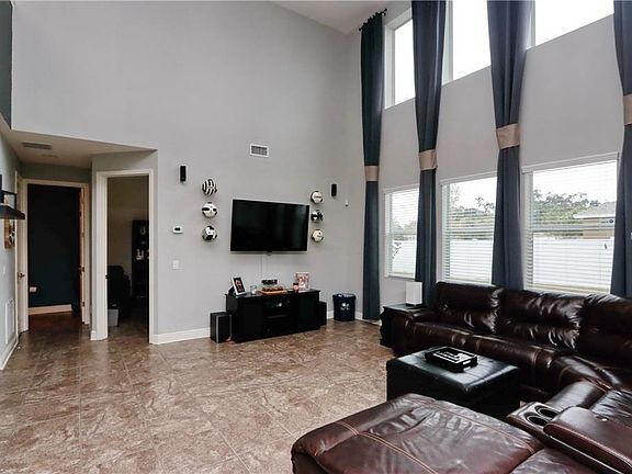 4th image of 2239 Valterra Vista Way