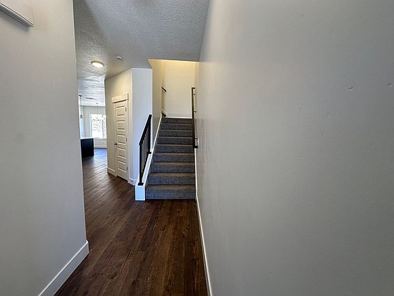 3rd image of 5339 S Acacia Dr