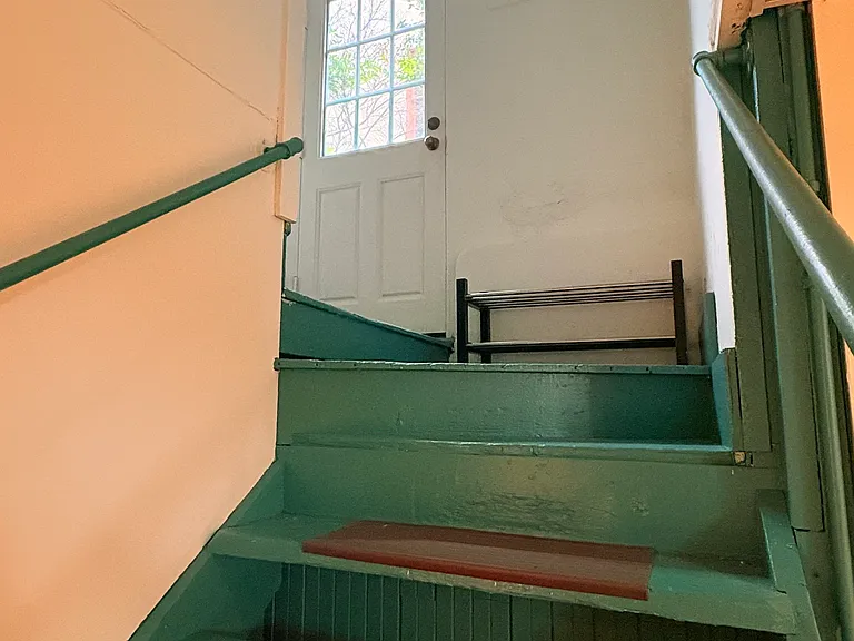 16th St — Photo 3