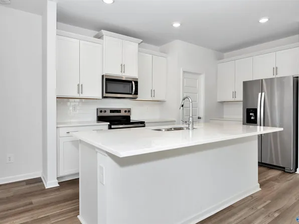 29527 Satilla Cir, Madison, AL 35756
