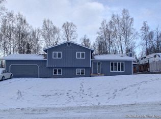 17447 Teklanika Dr, Eagle River, AK 99577