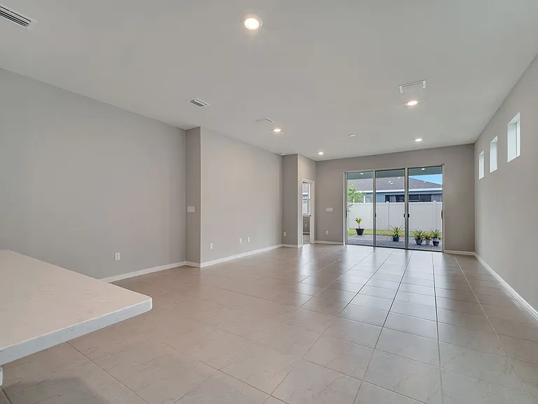 1848 Spring Shower Cir — Photo 45