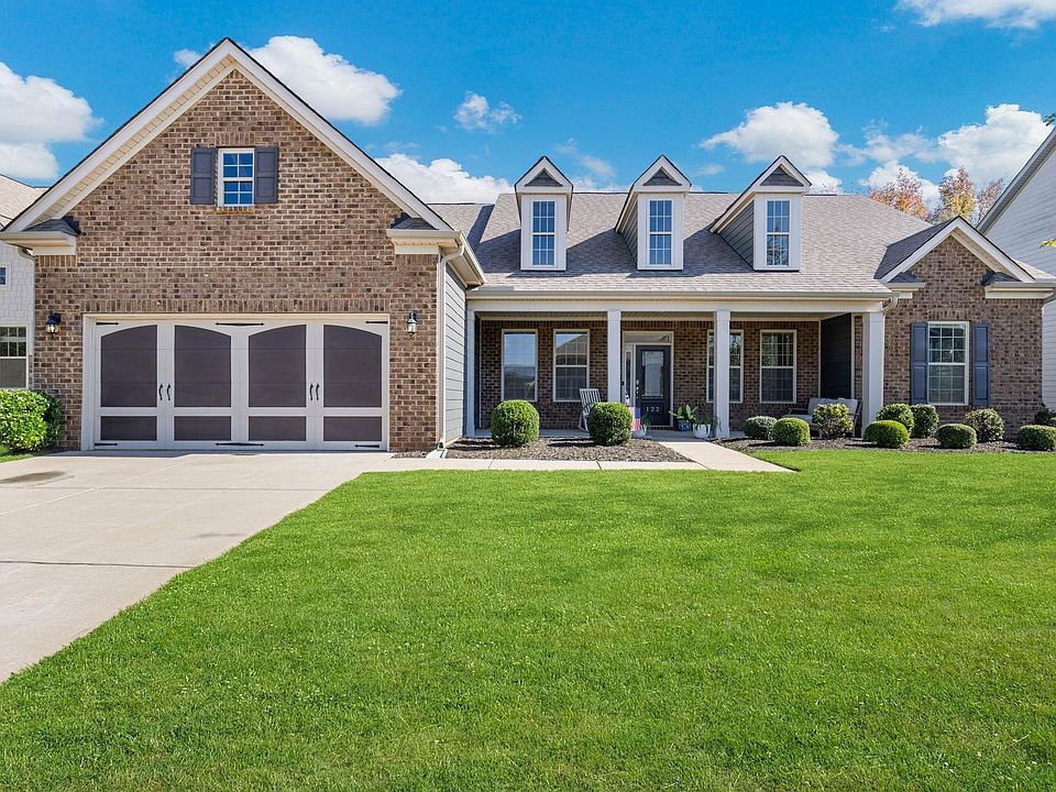 1st image of 122 Riverland Woods Ct