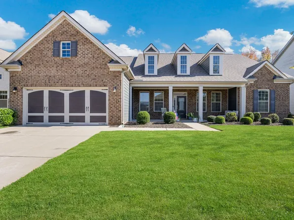 122 Riverland Woods Ct, Simpsonville, SC 29681